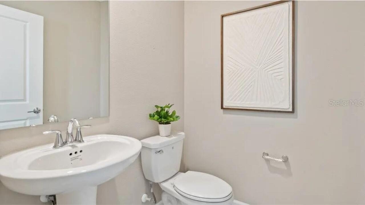 Listing Photo 10