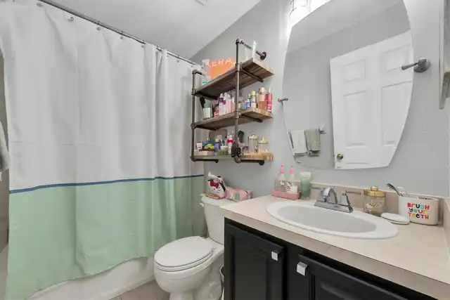 Listing Photo 19