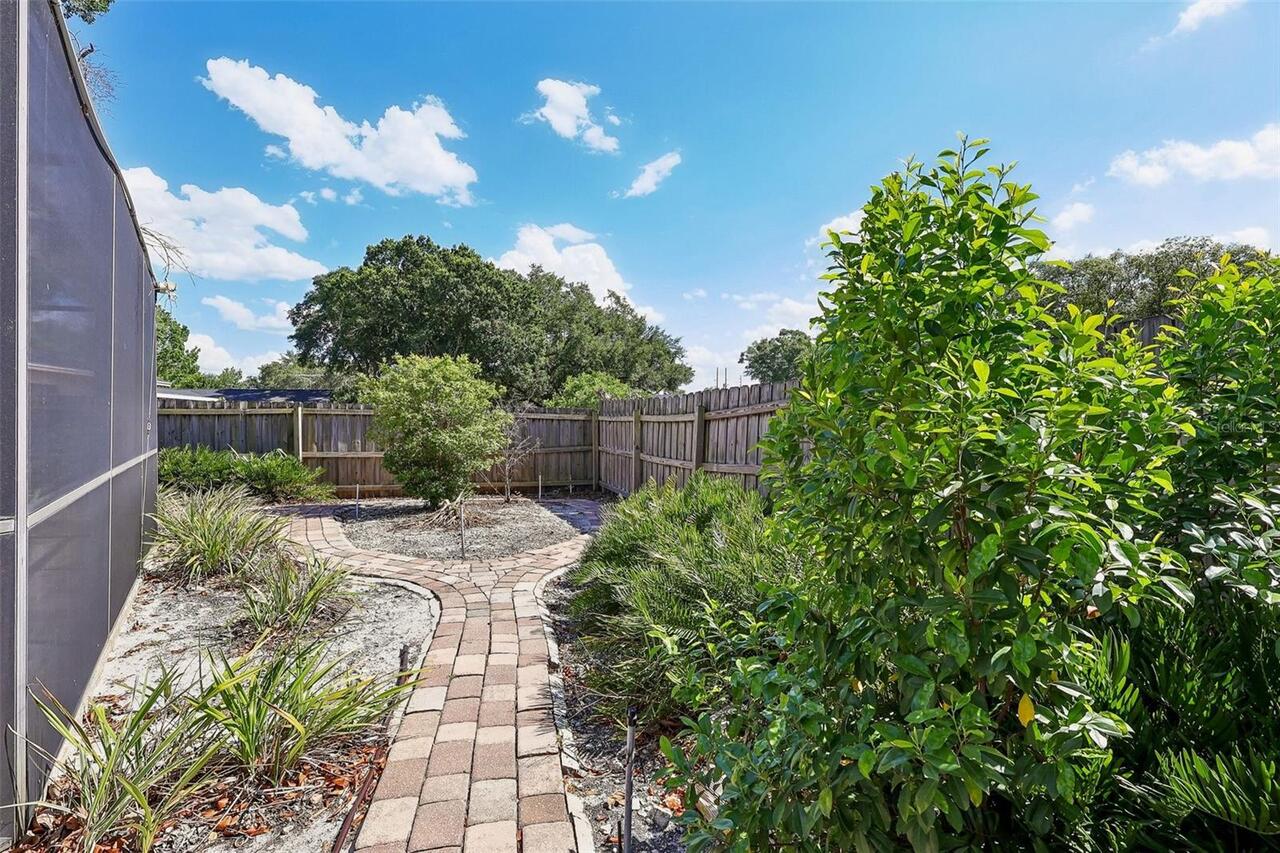 Listing Photo 38