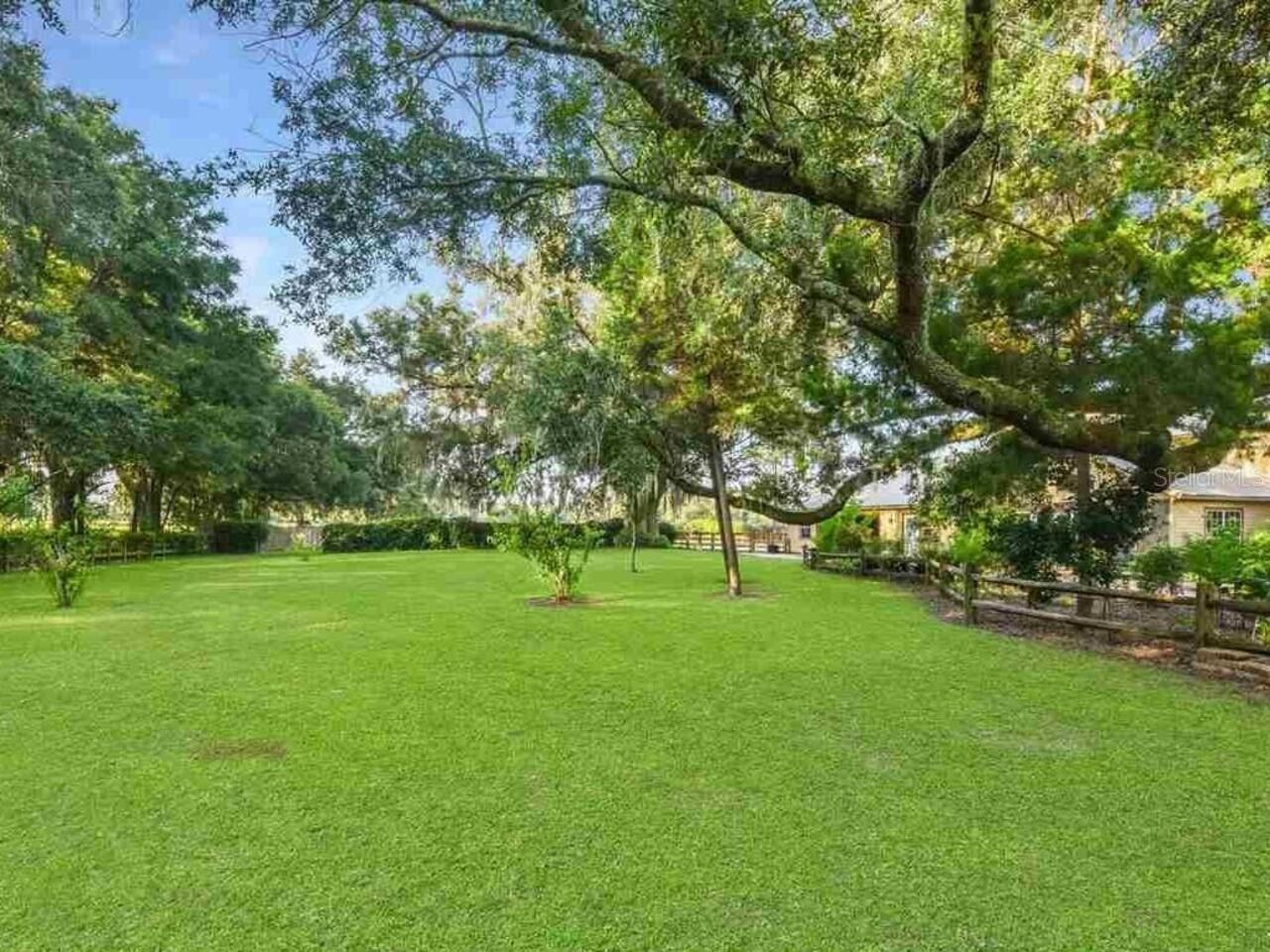 Listing Photo 43