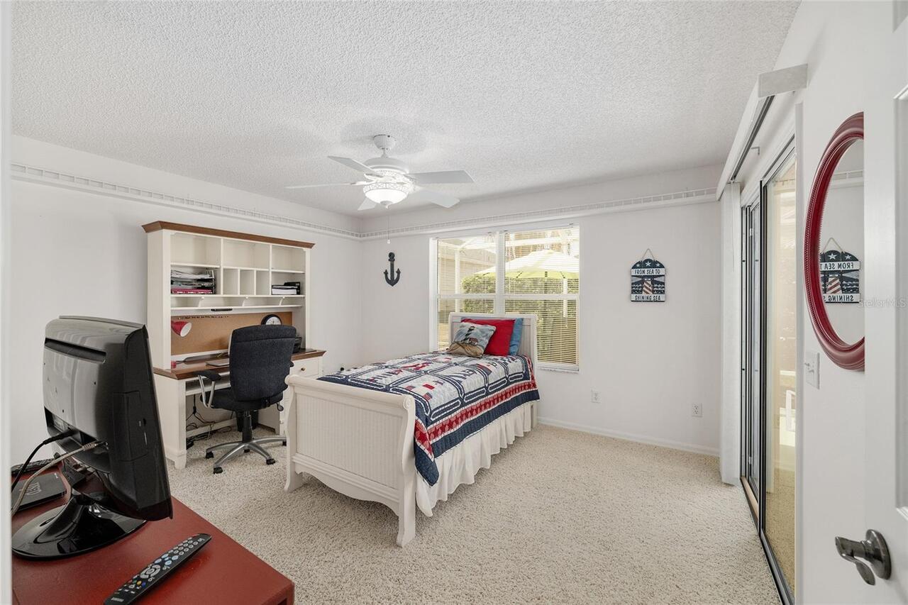 Listing Photo 17