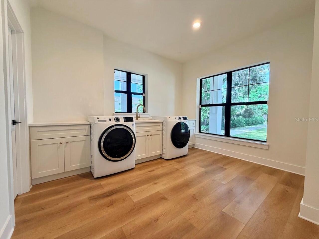 Listing Photo 12