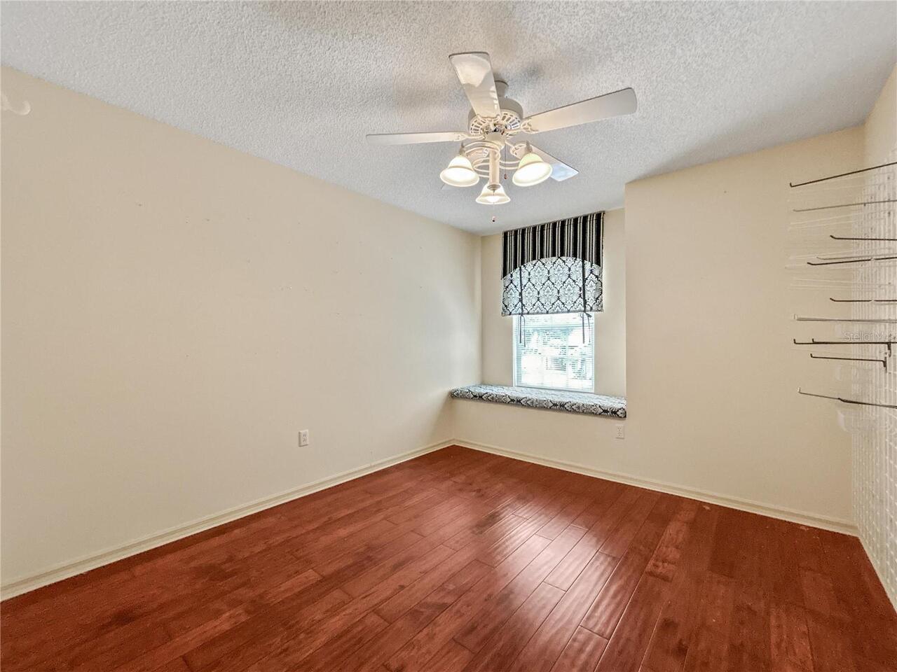 Listing Photo 37