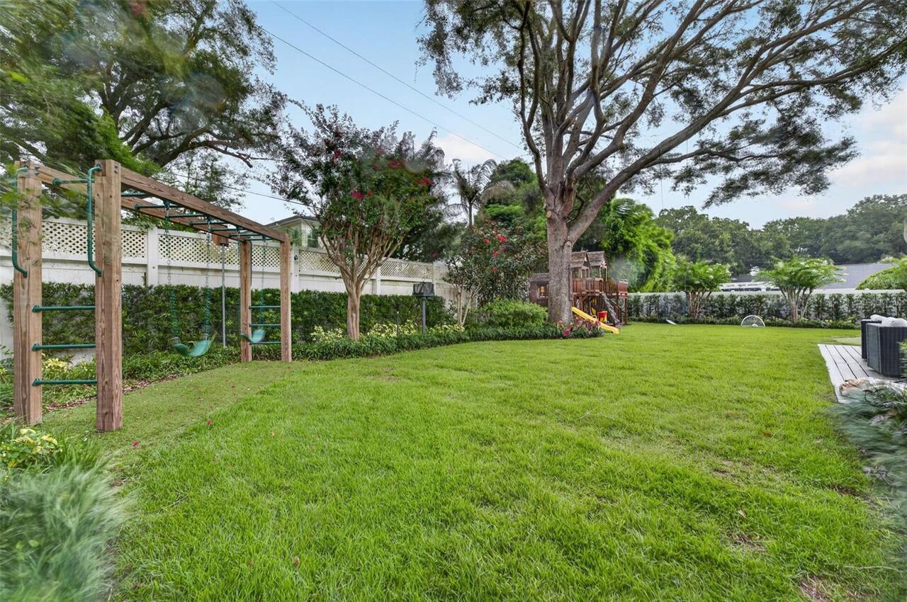 Listing Photo 34