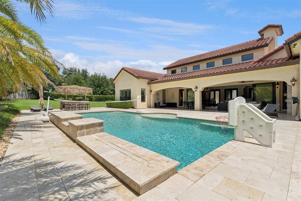 Listing Photo 10