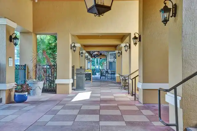 Listing Photo 28