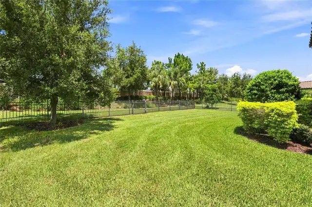 Listing Photo 43