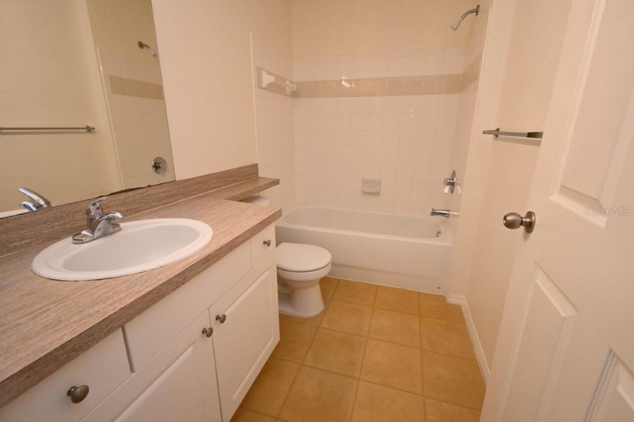 Listing Photo 16