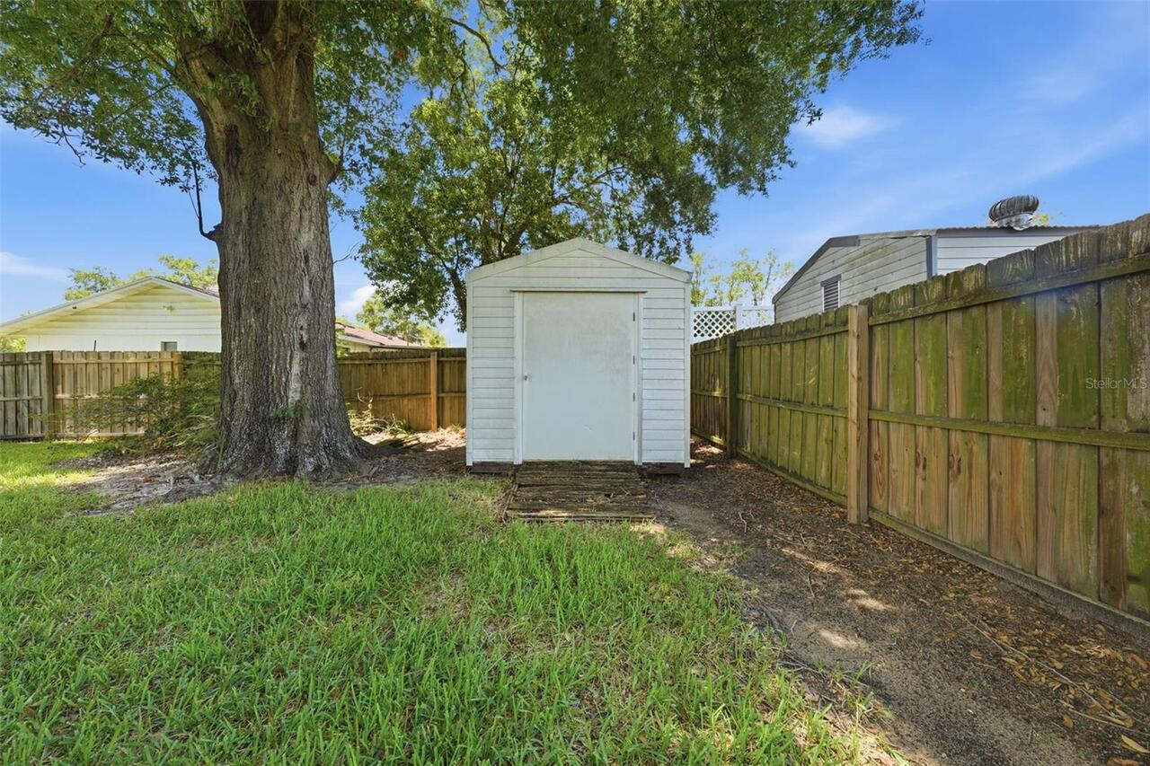 Listing Photo 9