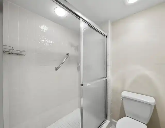 Listing Photo 20