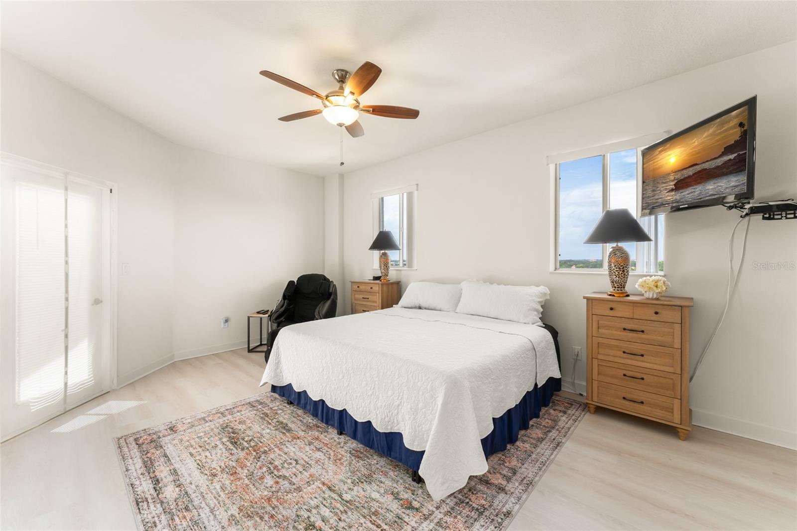 Listing Photo 28