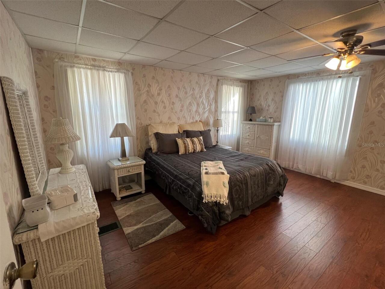Listing Photo 23