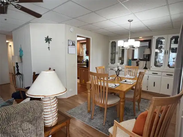 Listing Photo 12