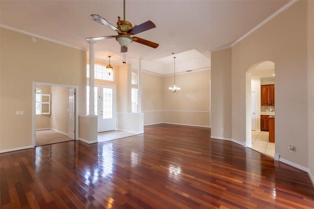 Listing Photo 17