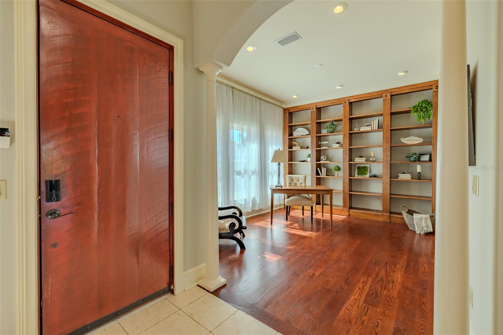 Listing Photo 8