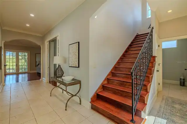 Listing Photo 9