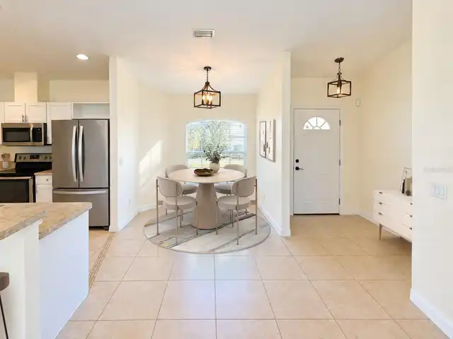 Listing Photo 7