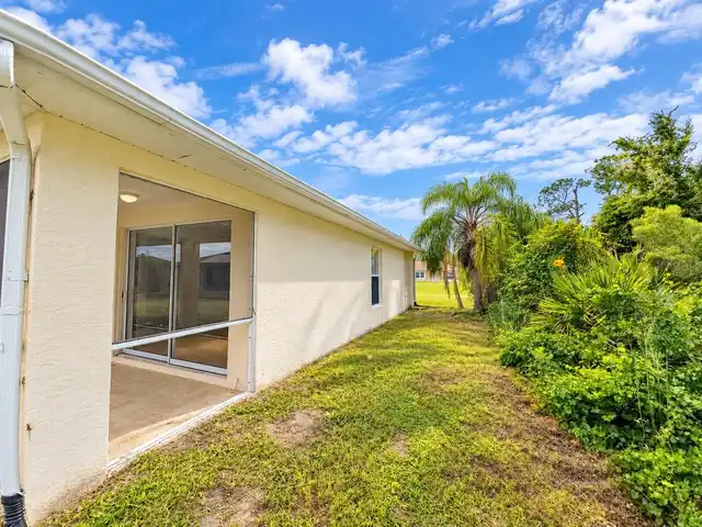 Listing Photo 18