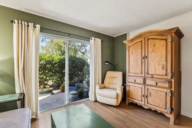 Listing Photo 15