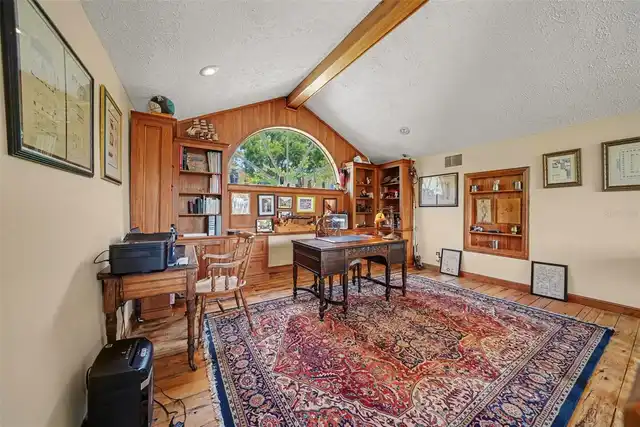 Listing Photo 25