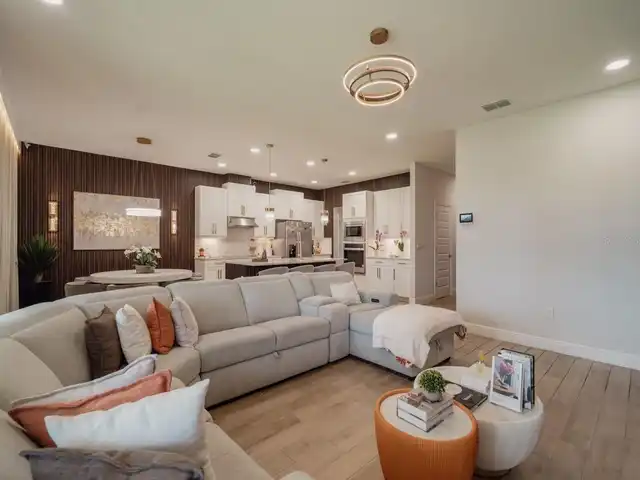 Listing Photo 29