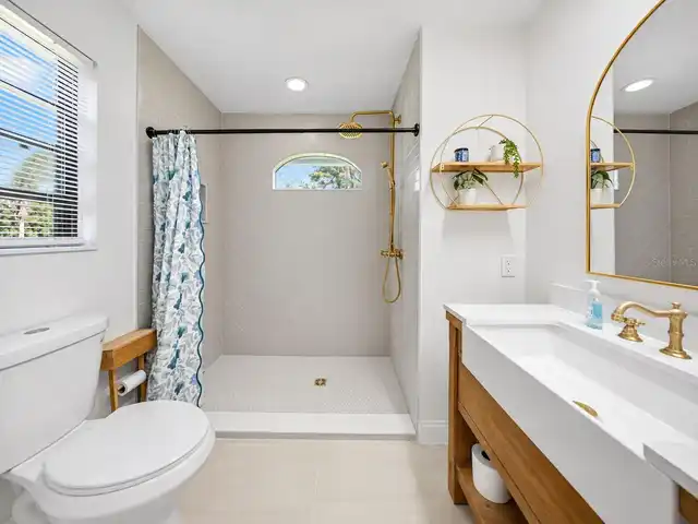 Listing Photo 21