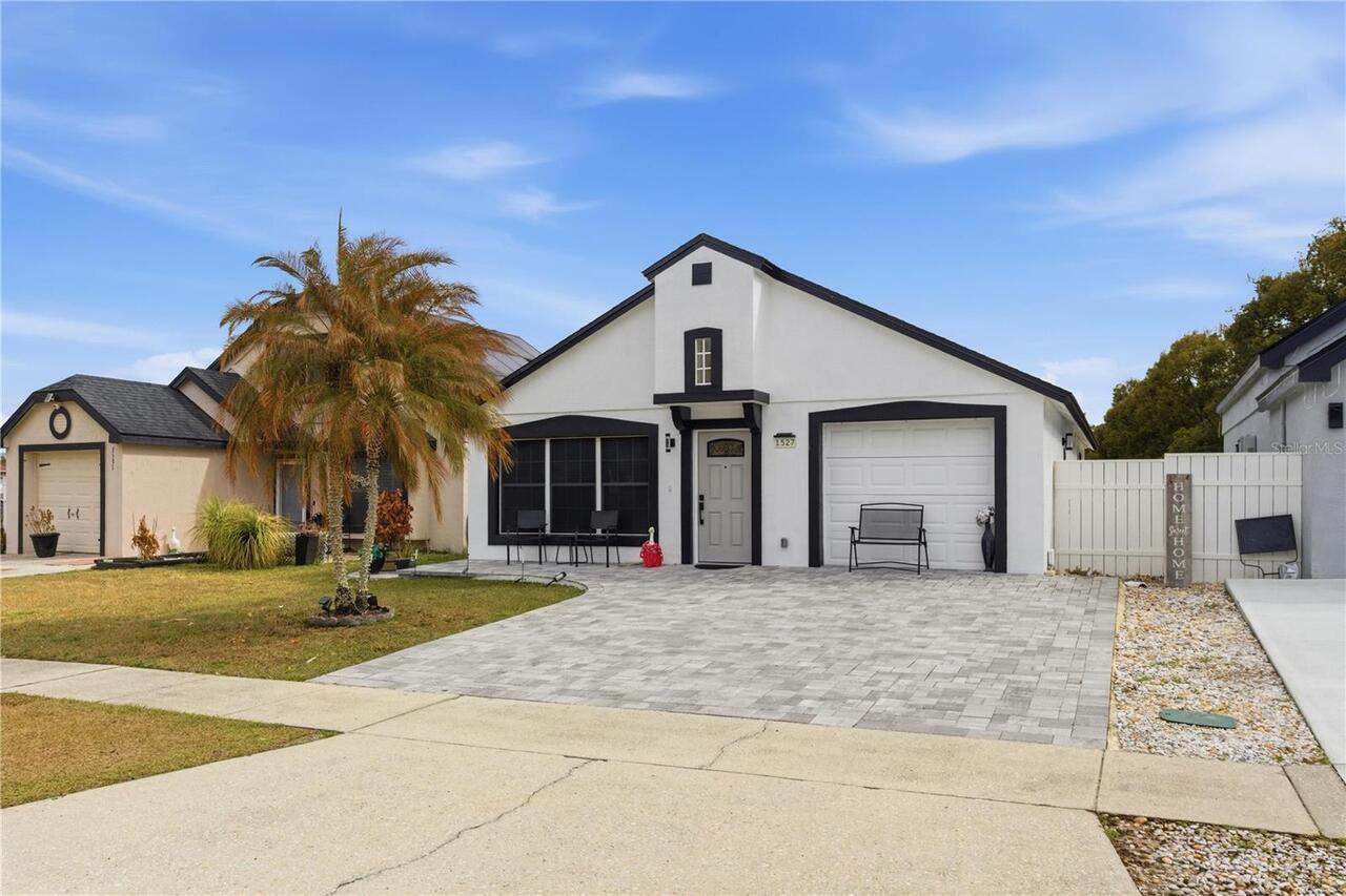 3BR, Residential Lease, 2BA, $2,200
Read More