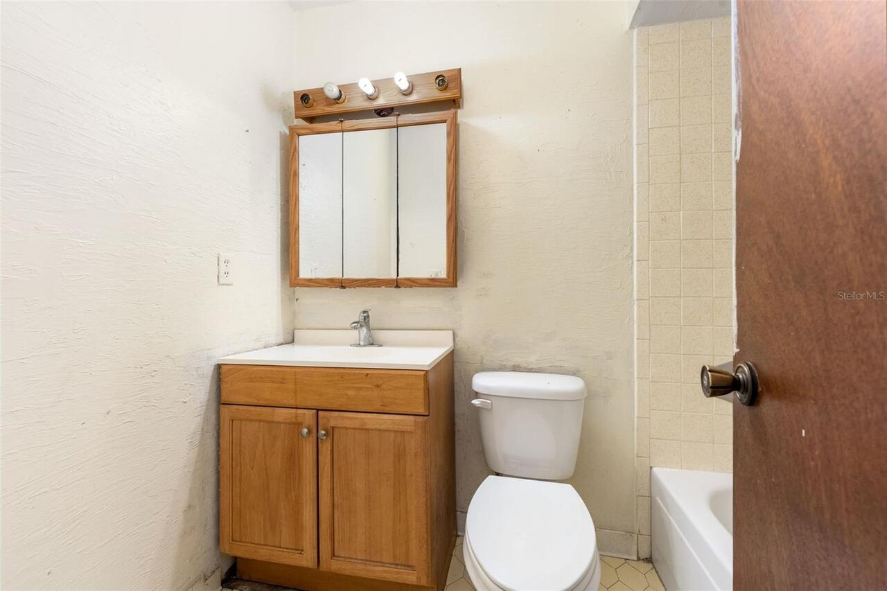 Listing Photo 18