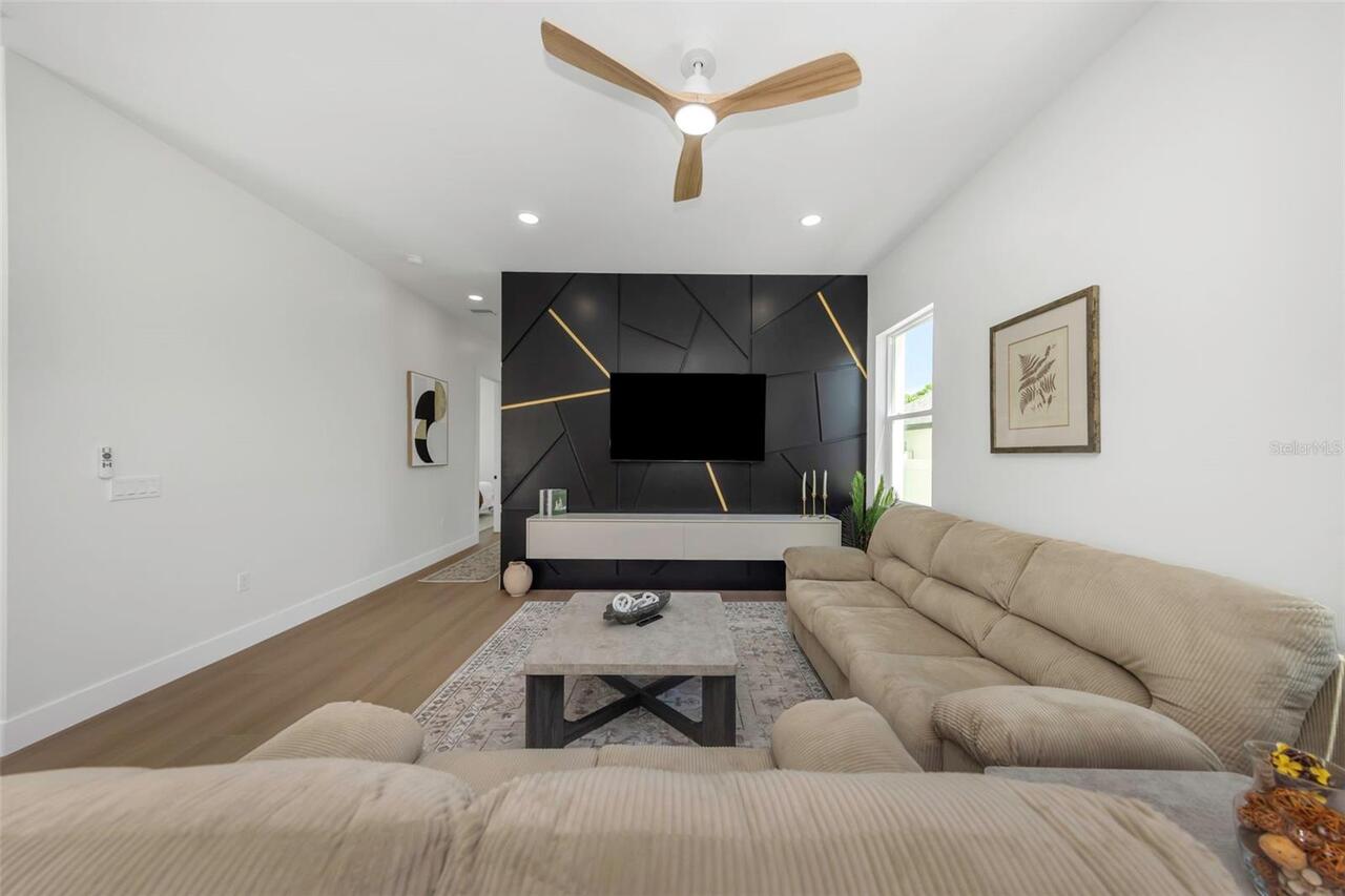 Listing Photo 27