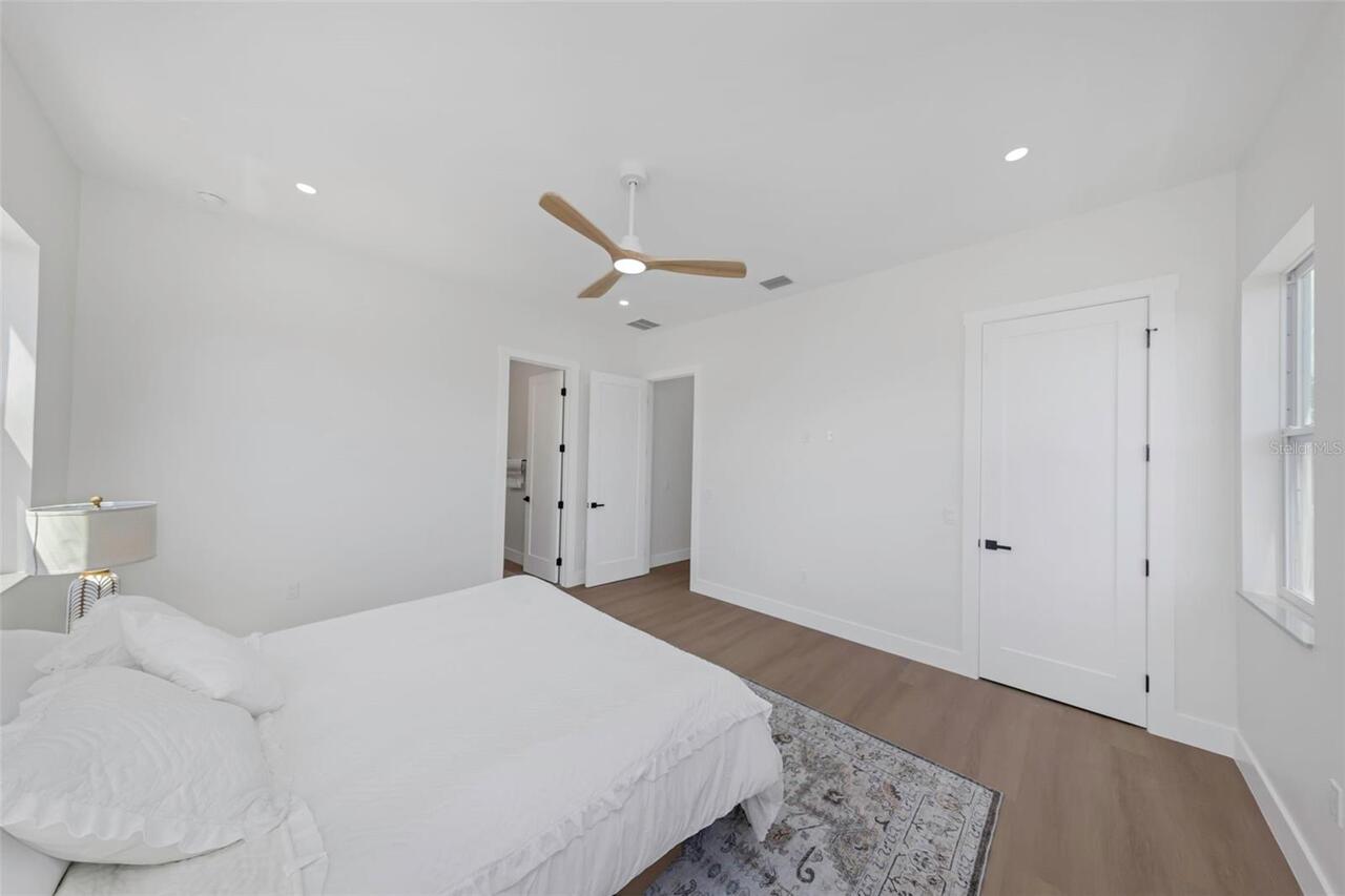 Listing Photo 73