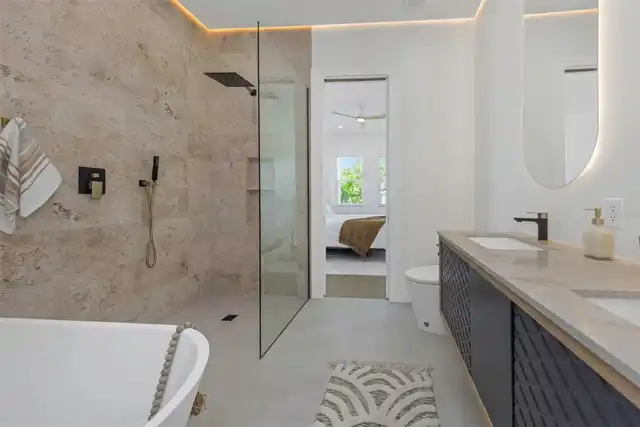 Listing Photo 18