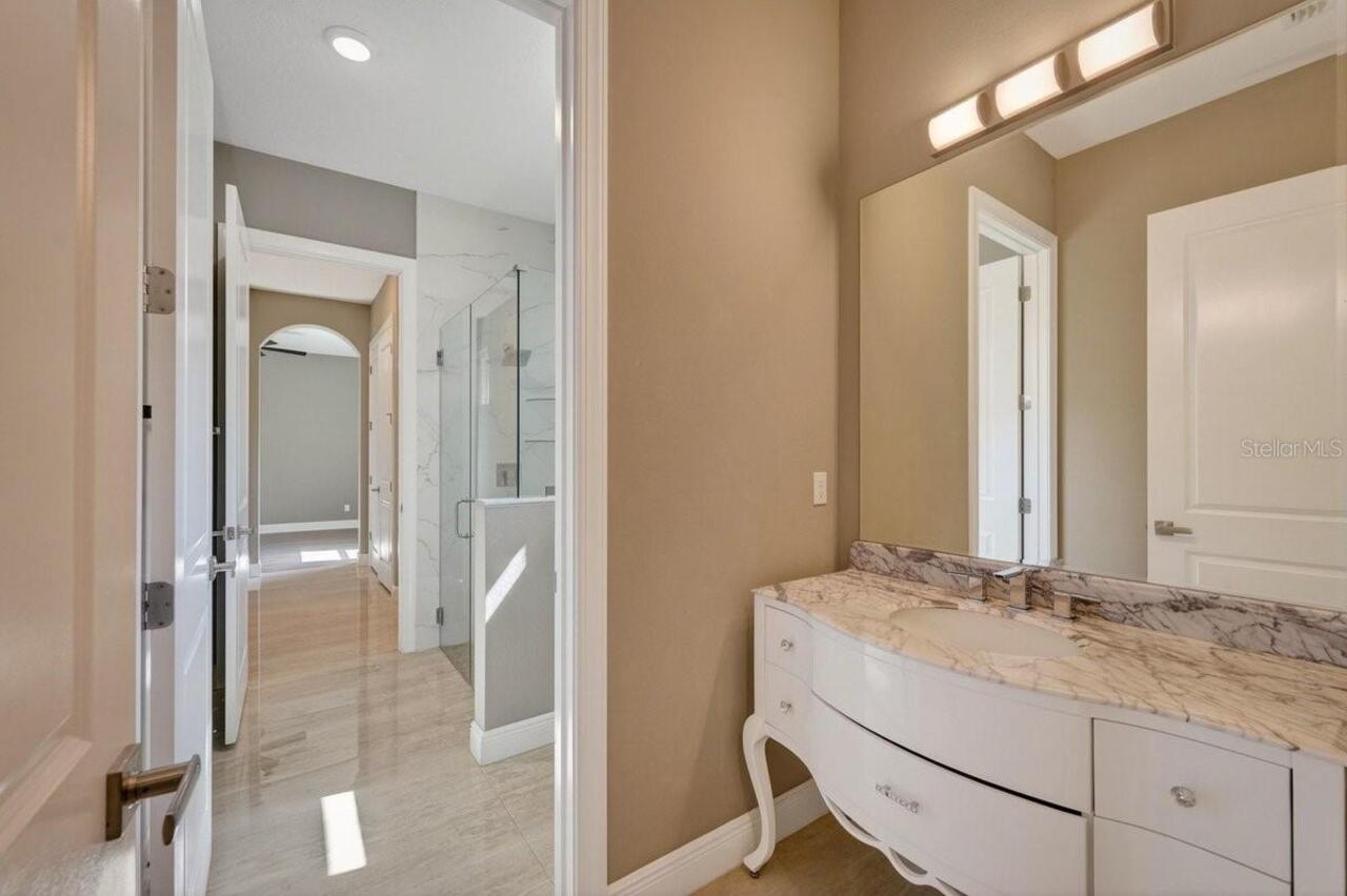 Listing Photo 34