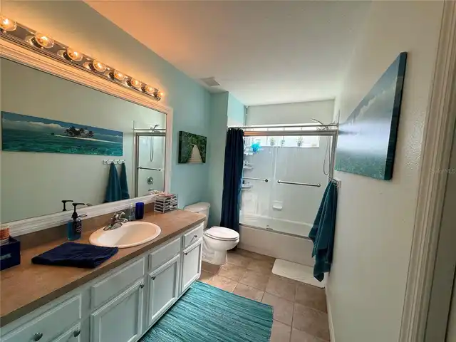 Listing Photo 12