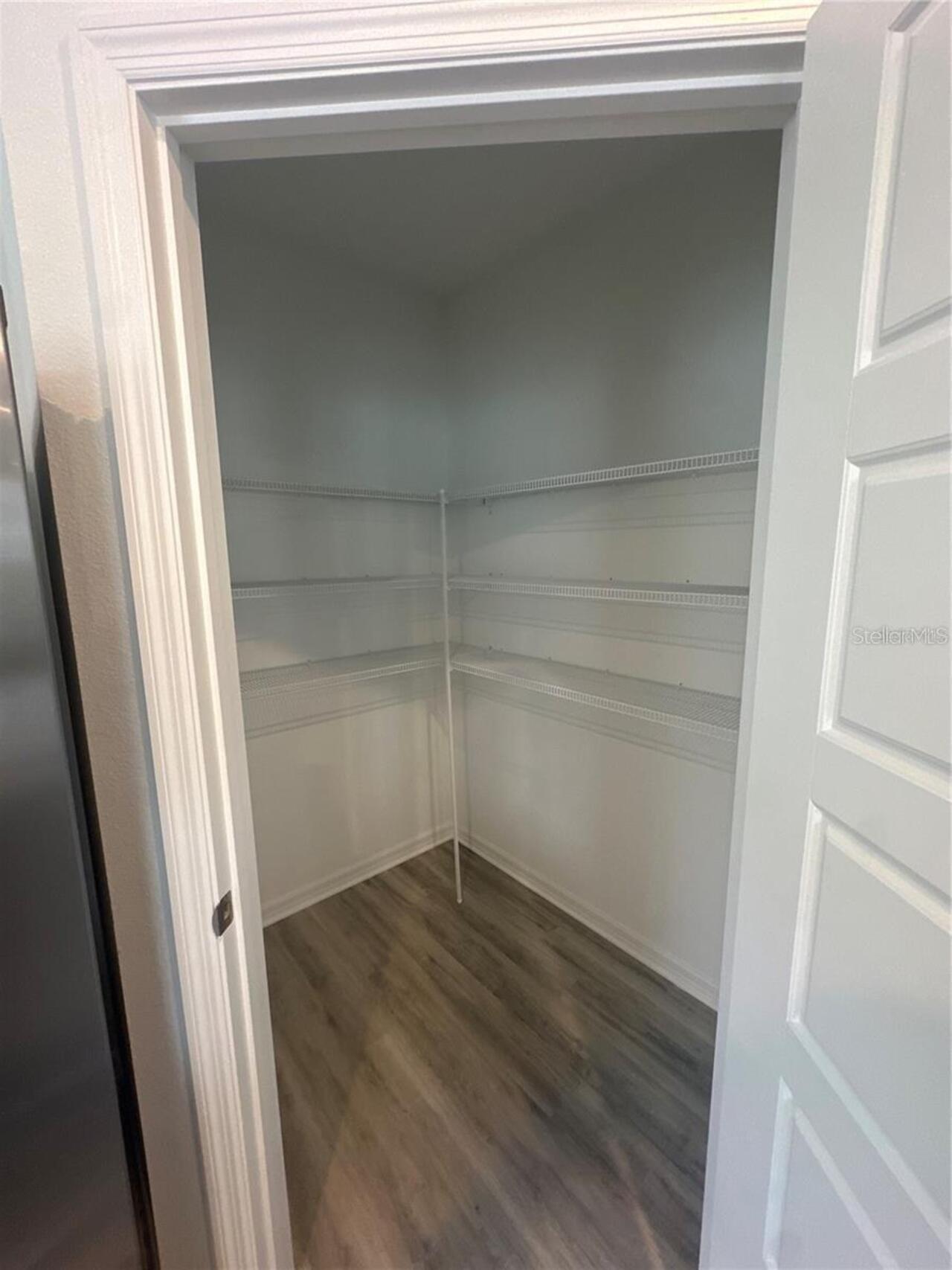 Listing Photo 8