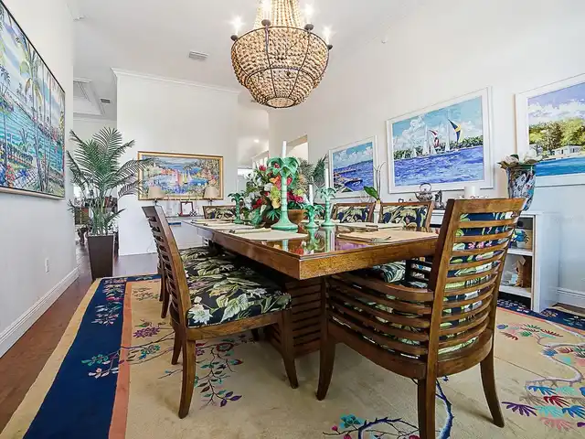 Listing Photo 14