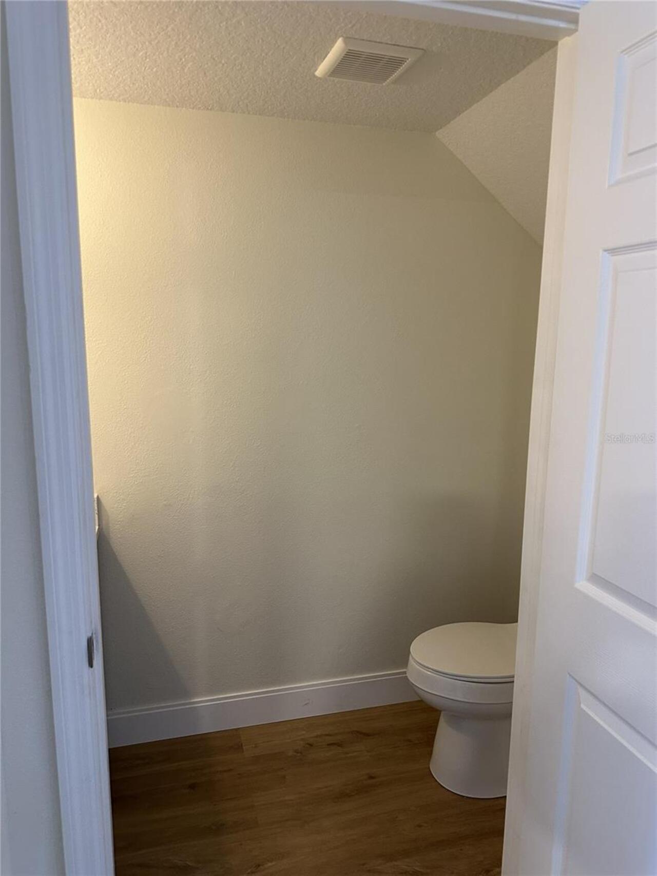 Listing Photo 33