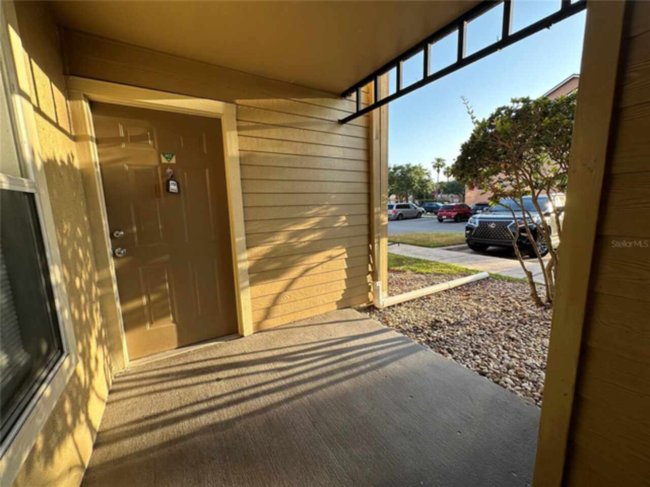 Listing Photo 11
