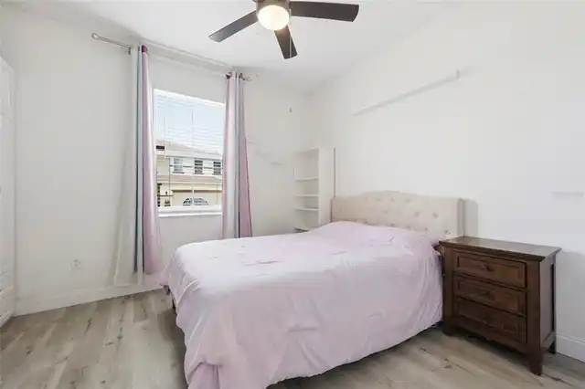 Listing Photo 32