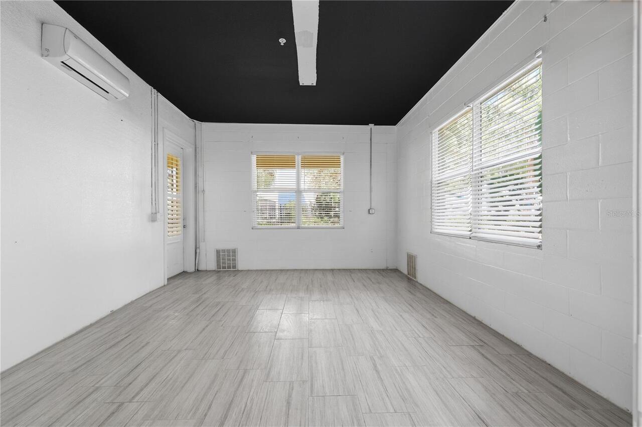 Listing Photo 46