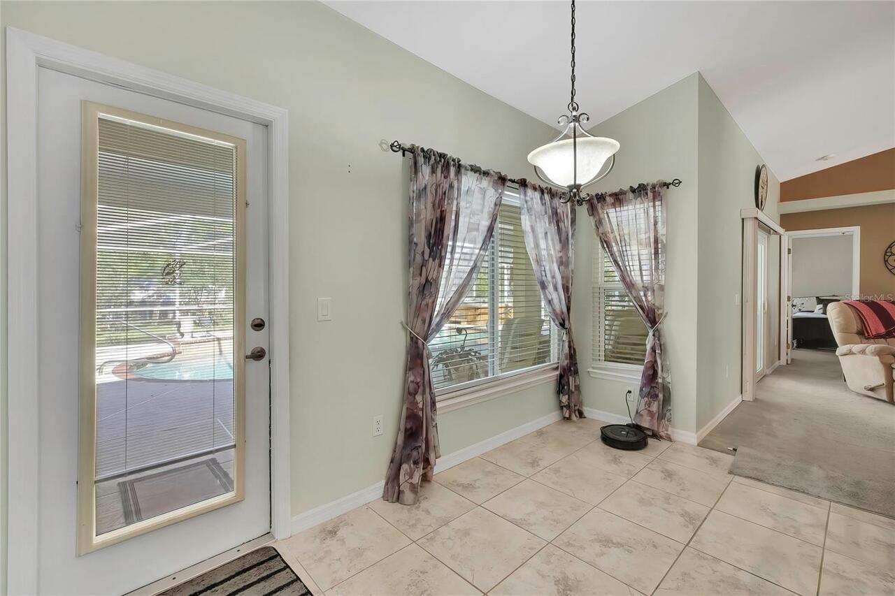 Listing Photo 16