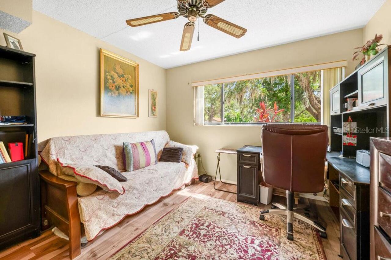 Listing Photo 18