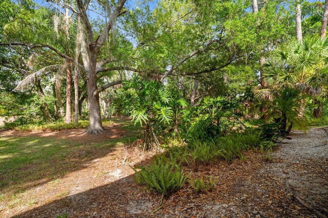 Listing Photo 22