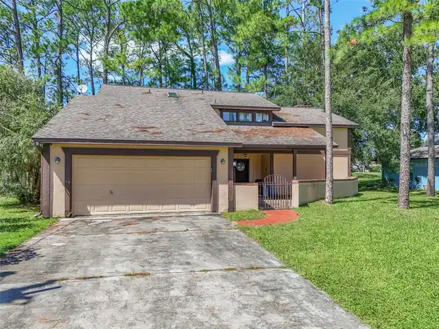 Listing Photo 8