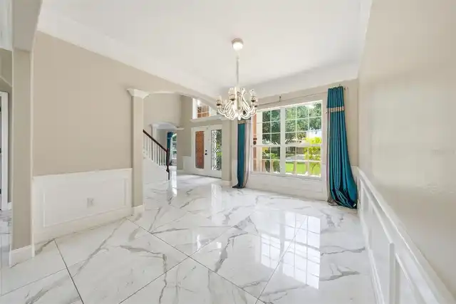 Listing Photo 16