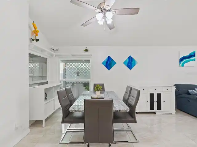 Listing Photo 7