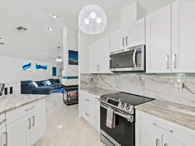 Listing Photo 15