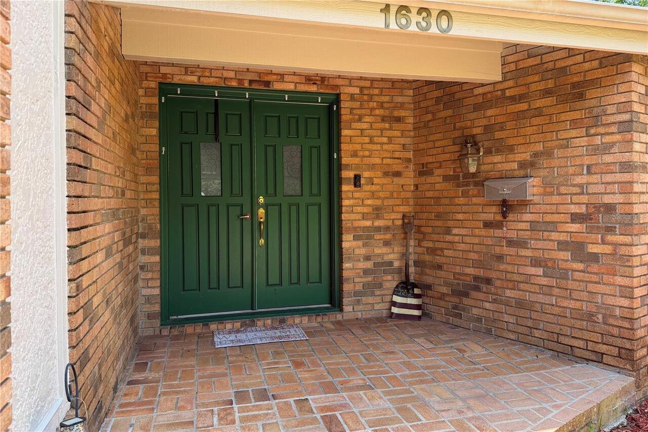 Listing Photo 10