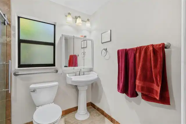 Listing Photo 31