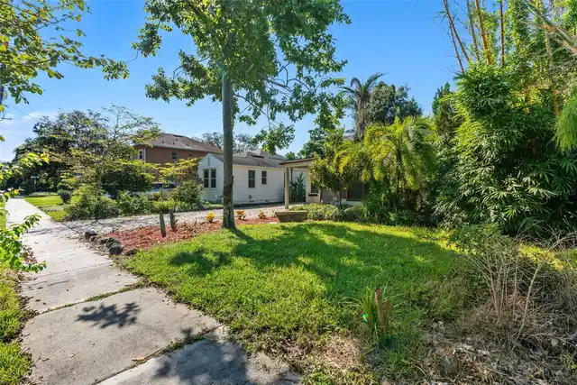 Listing Photo 36