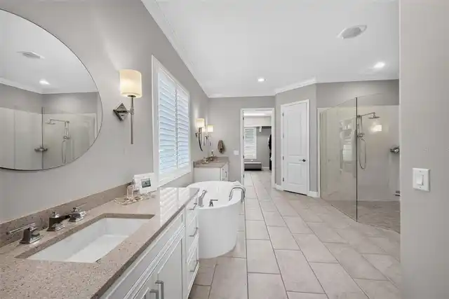 Listing Photo 18